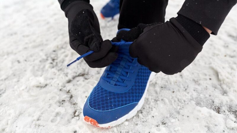 Buty do biegania zimą – jak wybrać najlepsze modele na śnieg?